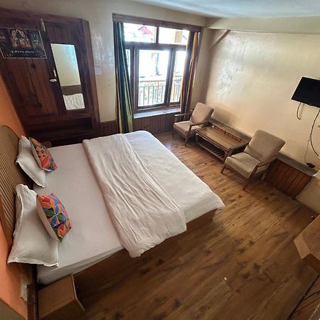 Hotel Bhrigu Manāli Екстериор снимка