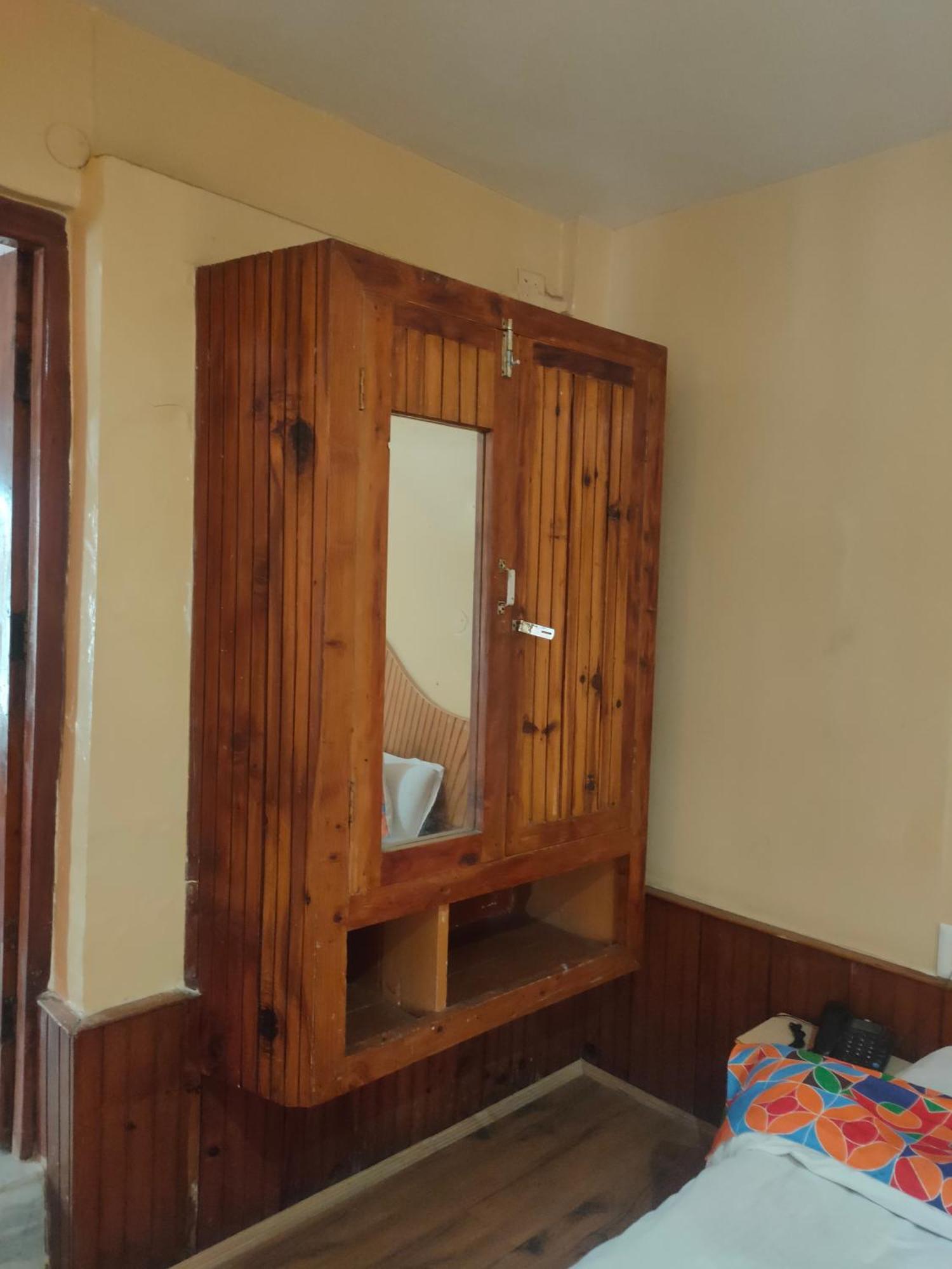 Hotel Bhrigu Manāli Екстериор снимка