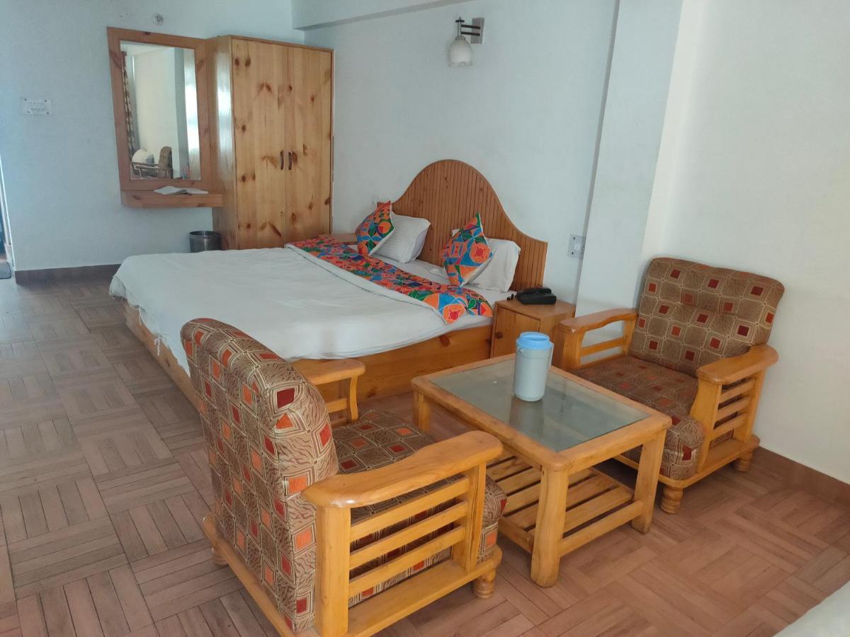Hotel Bhrigu Manāli Екстериор снимка