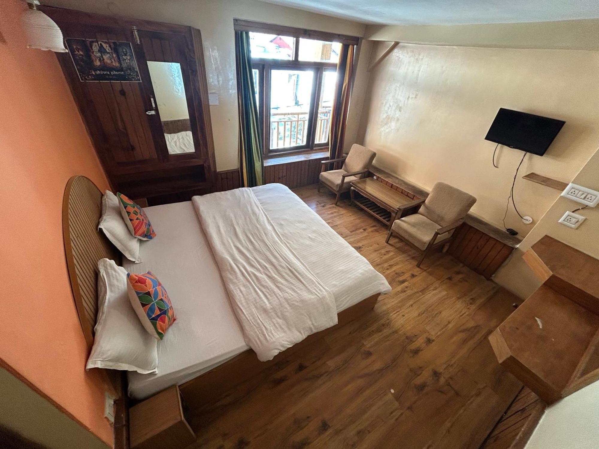 Hotel Bhrigu Manāli Екстериор снимка